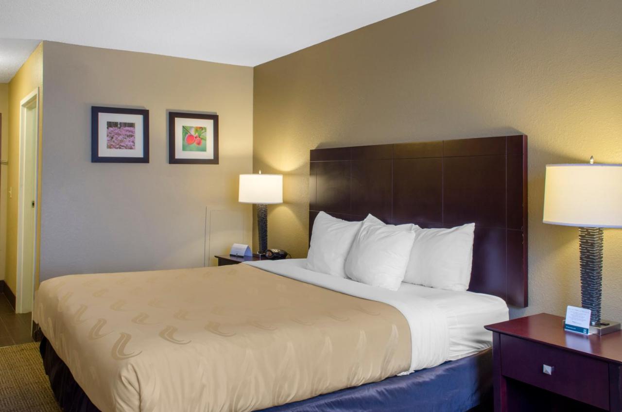 Double Room with Two Double Beds - Non-Smoking at Quality Inn Ruston