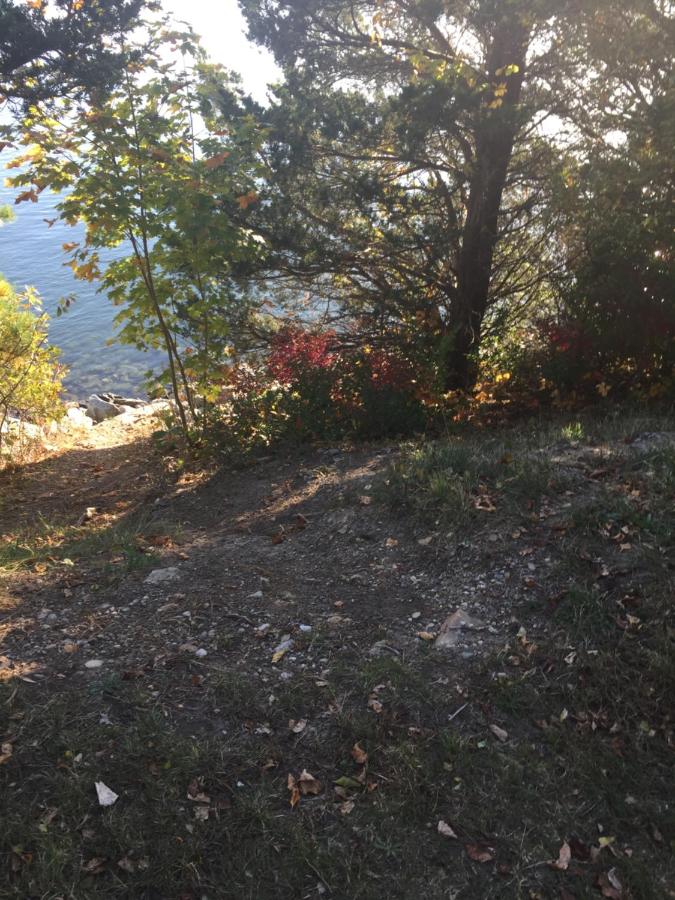 | Inn 38 Oak Bluff Circle