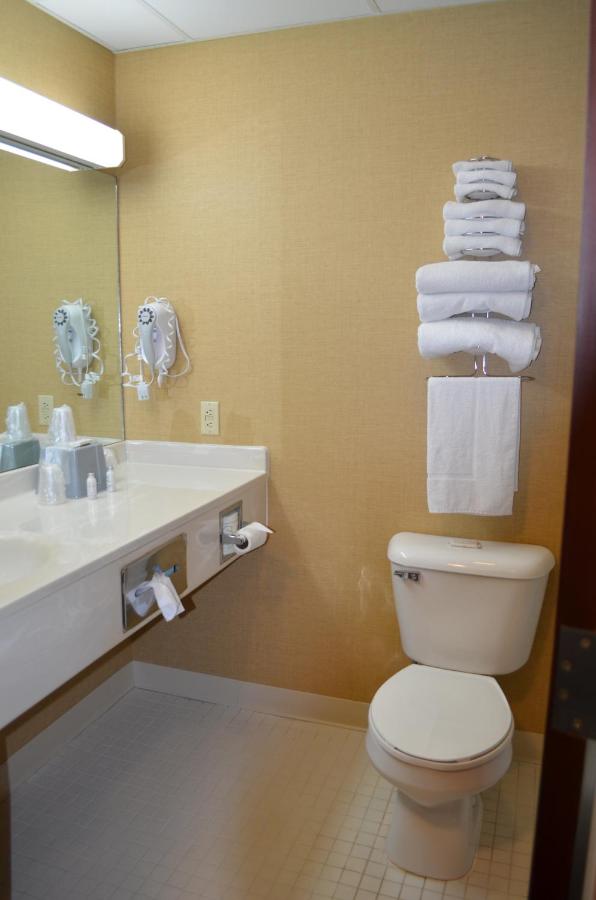 | Brookshire Inn