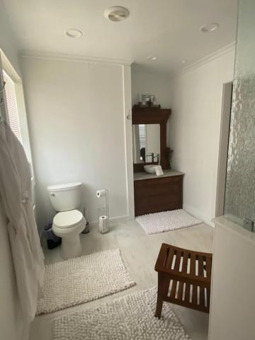 | The White Cottage