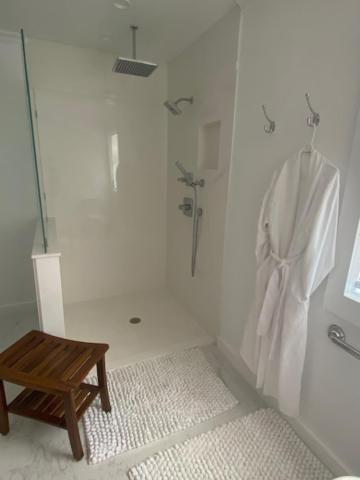 | The White Cottage