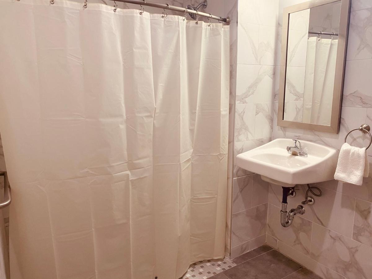 Queen Room - Disability Access at Surface Inn Brooklyn
