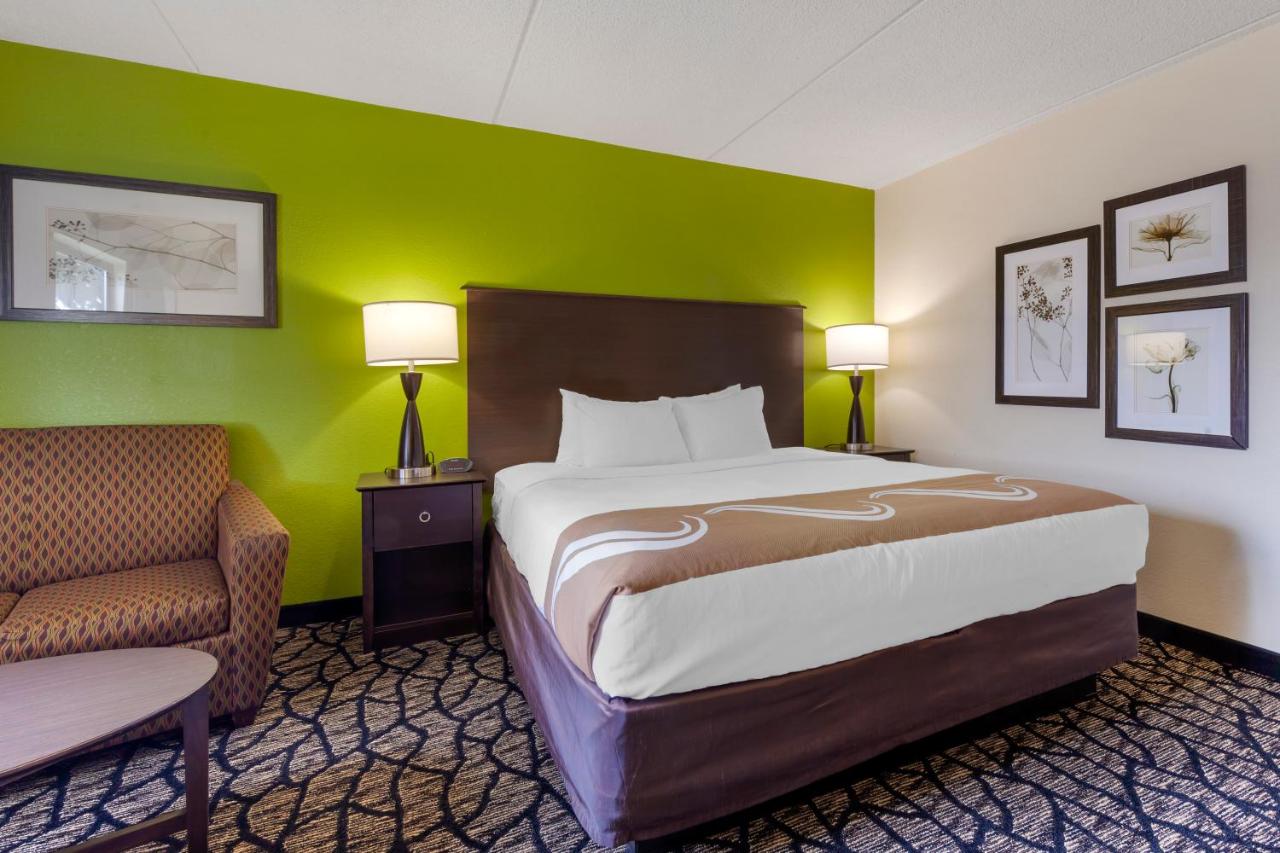 King Suite with Sofabed - Non Smoking at Quality Inn Oshkosh Aviation Park