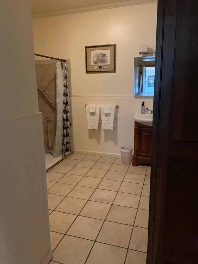 | Mount Shasta Ranch Bed and Breakfast