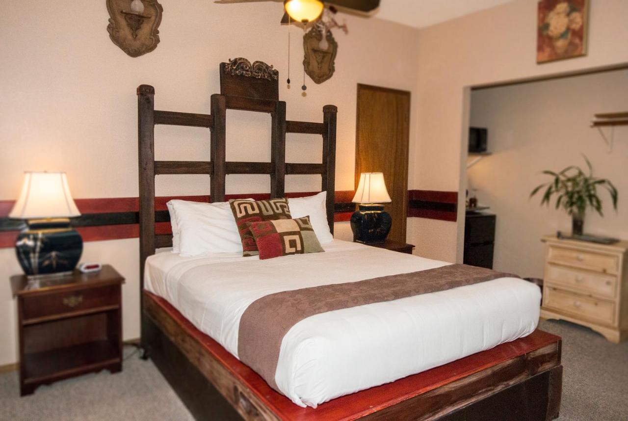 | Lokahi Lodge