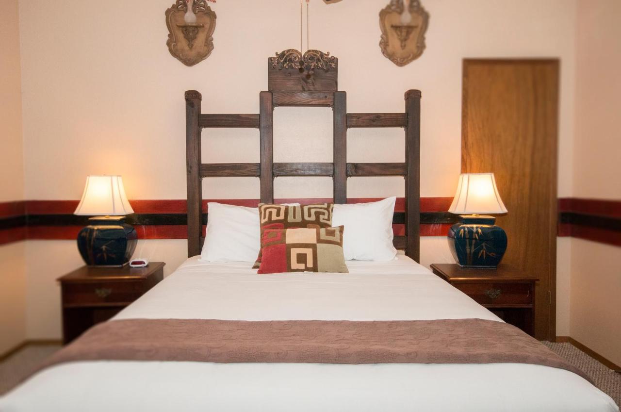 | Lokahi Lodge