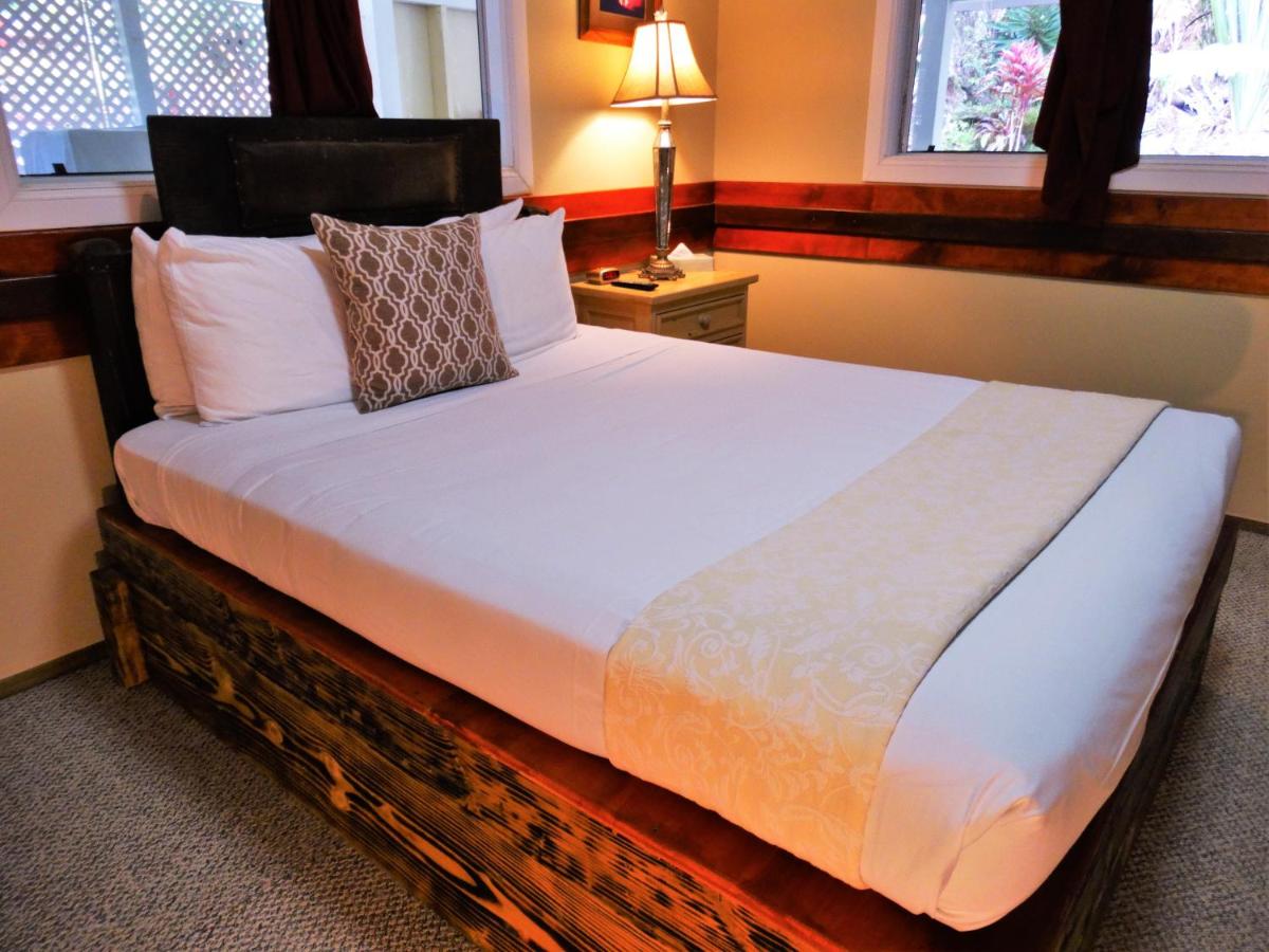 | Lokahi Lodge