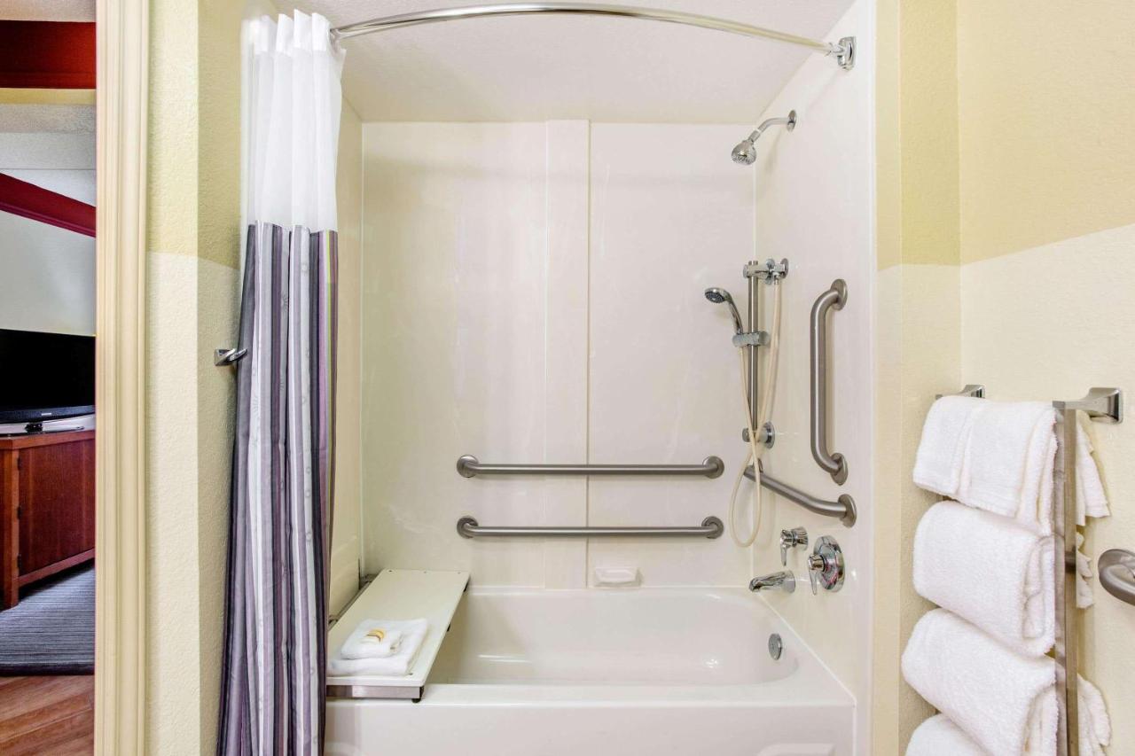 Double Room with Two Double Beds - Mobility/Hearing Accessible - Non-Smoking at La Quinta Inn & Suites by Wyndham Raleigh Crabtree