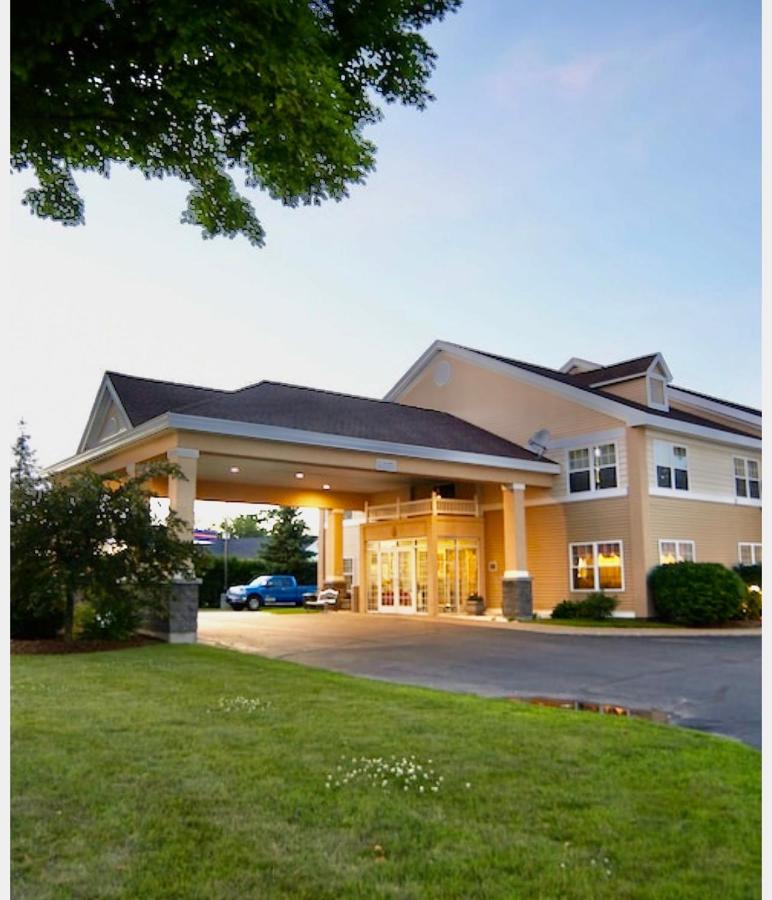 | Coos Motor Inn