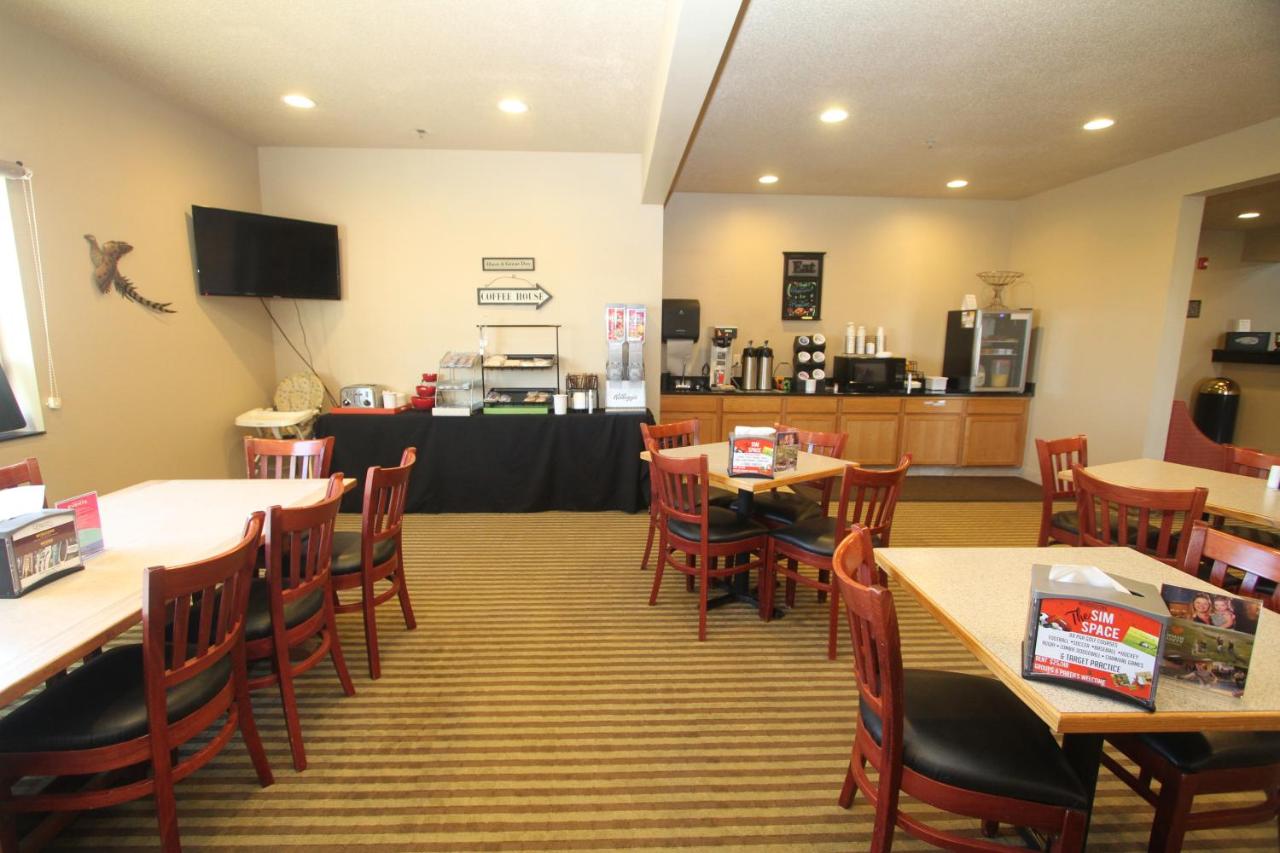 | Bowman Inn and Suites