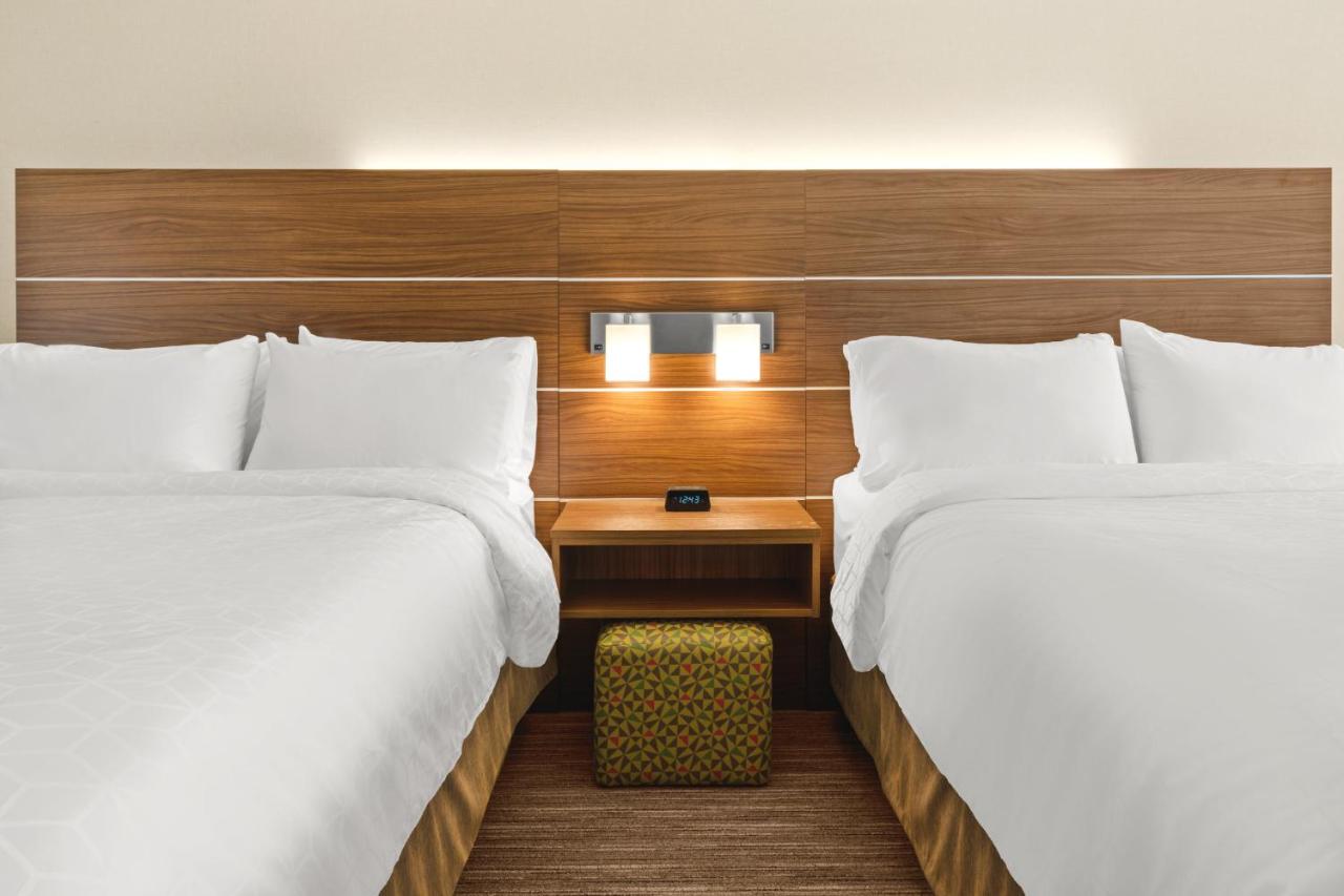 Queen Room with Two Queen Beds - Non-Smoking at Holiday Inn Express & Suites Suisun City by IHG