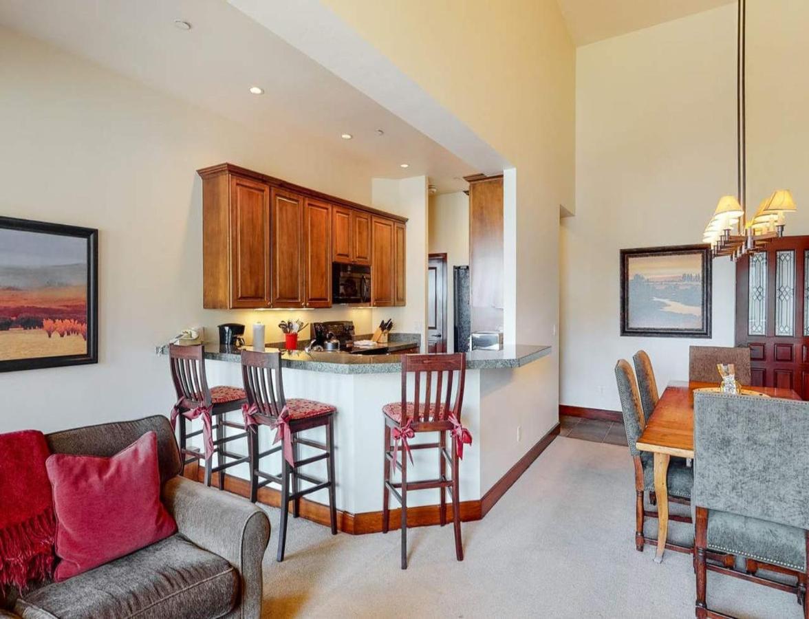  | Chamonix Condominiums by TO
