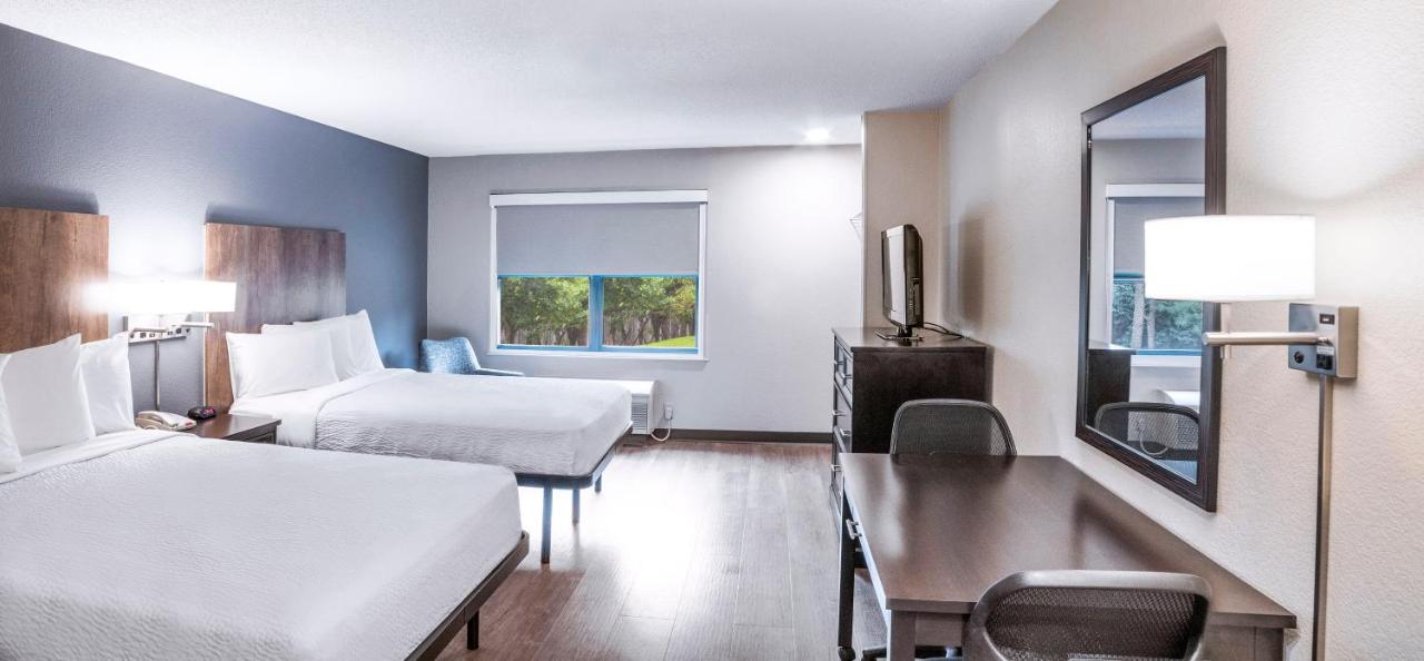 Premium Studio with 2 Queen Beds - Non-Smoking at Extended Stay America Suites Boston Burlington