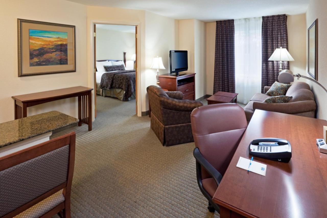 Queen Room - Mobility/Hearing Access - Non-Smoking at Staybridge Suites Philadelphia Valley Forge 422 by IHG