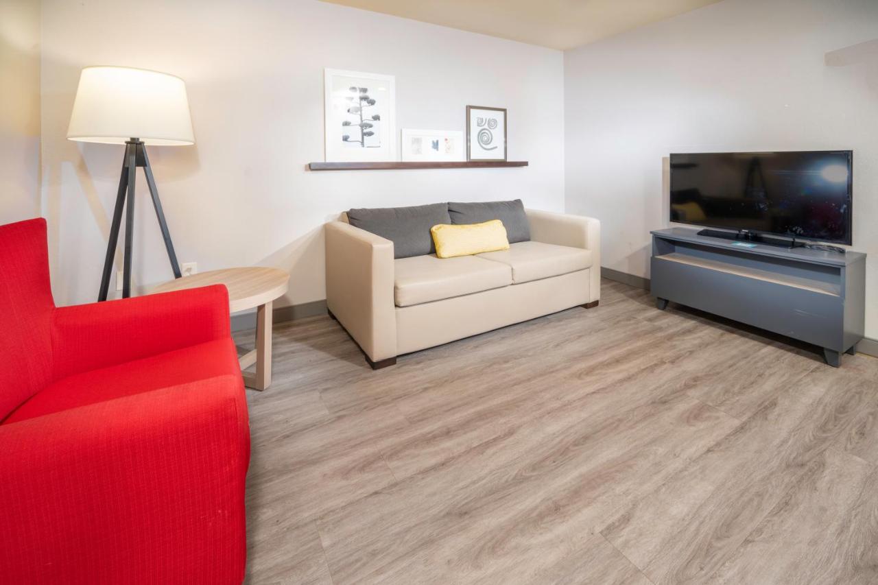One-Bedroom Suite with Sofa Bed - Non-Smoking at Country Inn & Suites by Radisson, Rocky Mount, NC