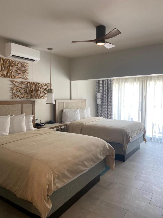 Standard Double Room at Chesapeake Beach Resort