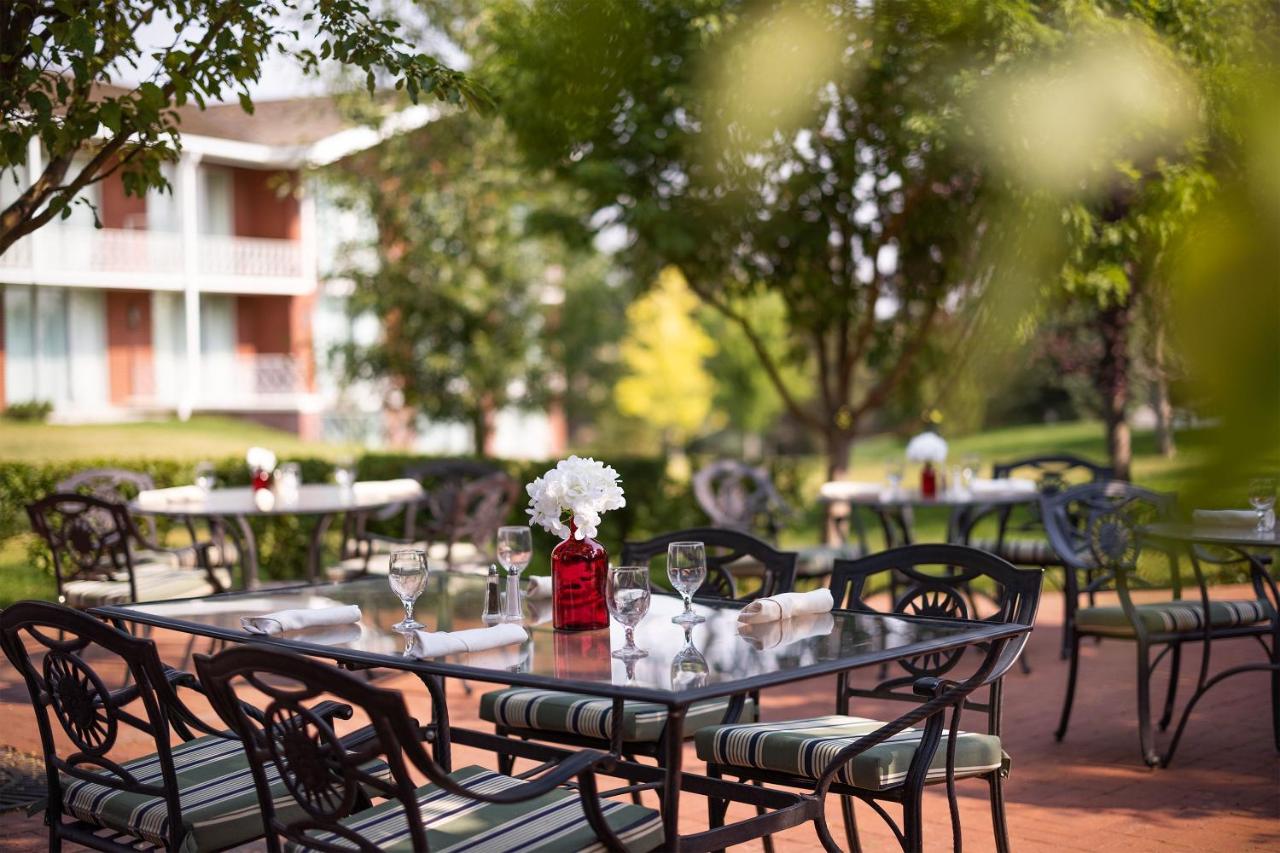 | Little America Hotel & Resort Cheyenne