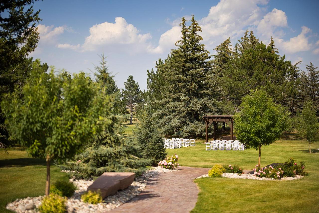 | Little America Hotel & Resort Cheyenne