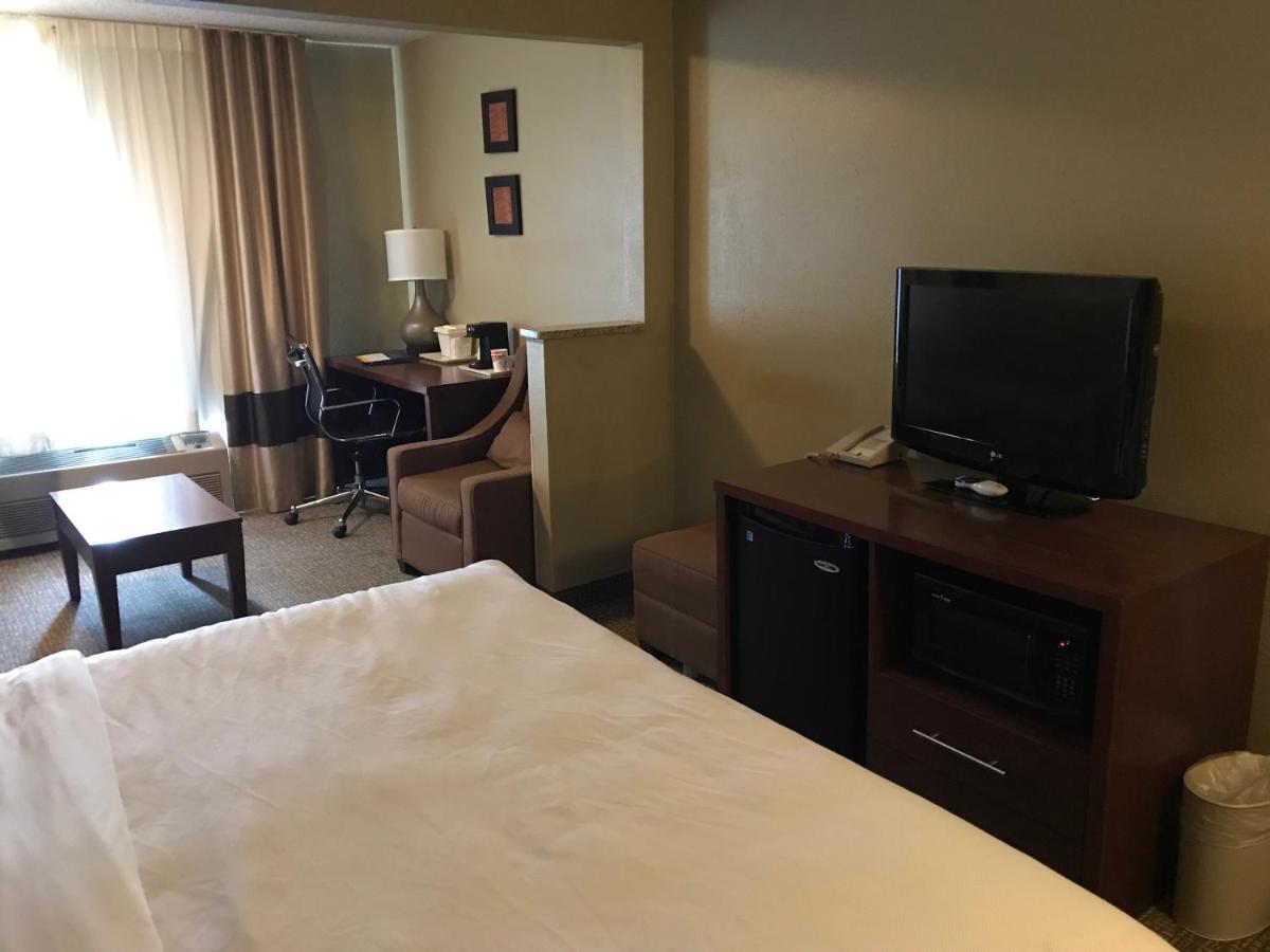 King Suite at Comfort Inn Idaho Falls I-15