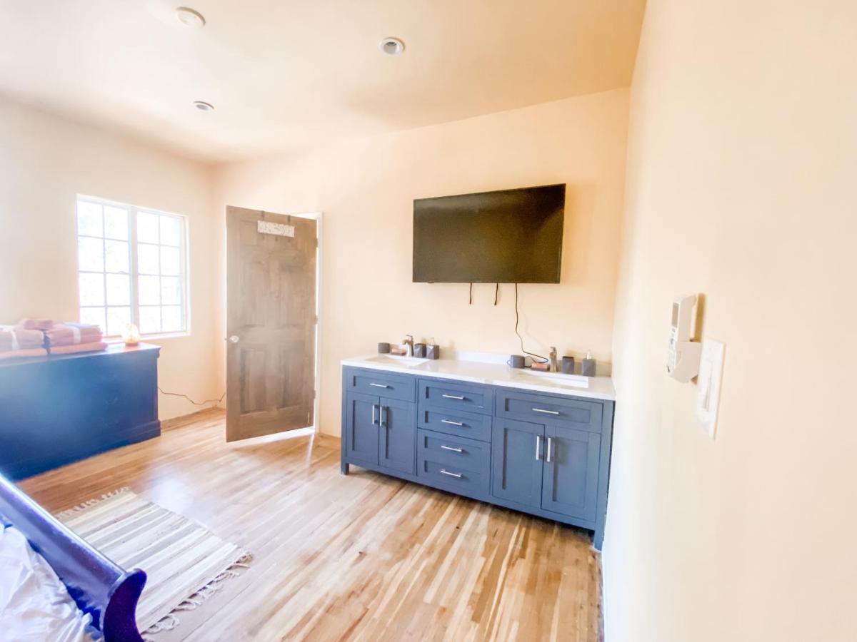  | Island Girl Spa + Bed and Breakfast