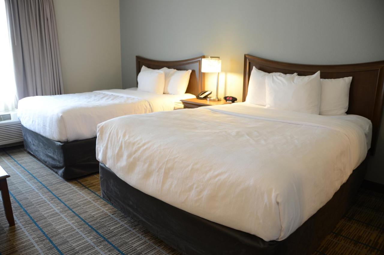Queen Suite with Two Queen Beds - Non-Smoking at MainStay Suites at Discovery Park of America