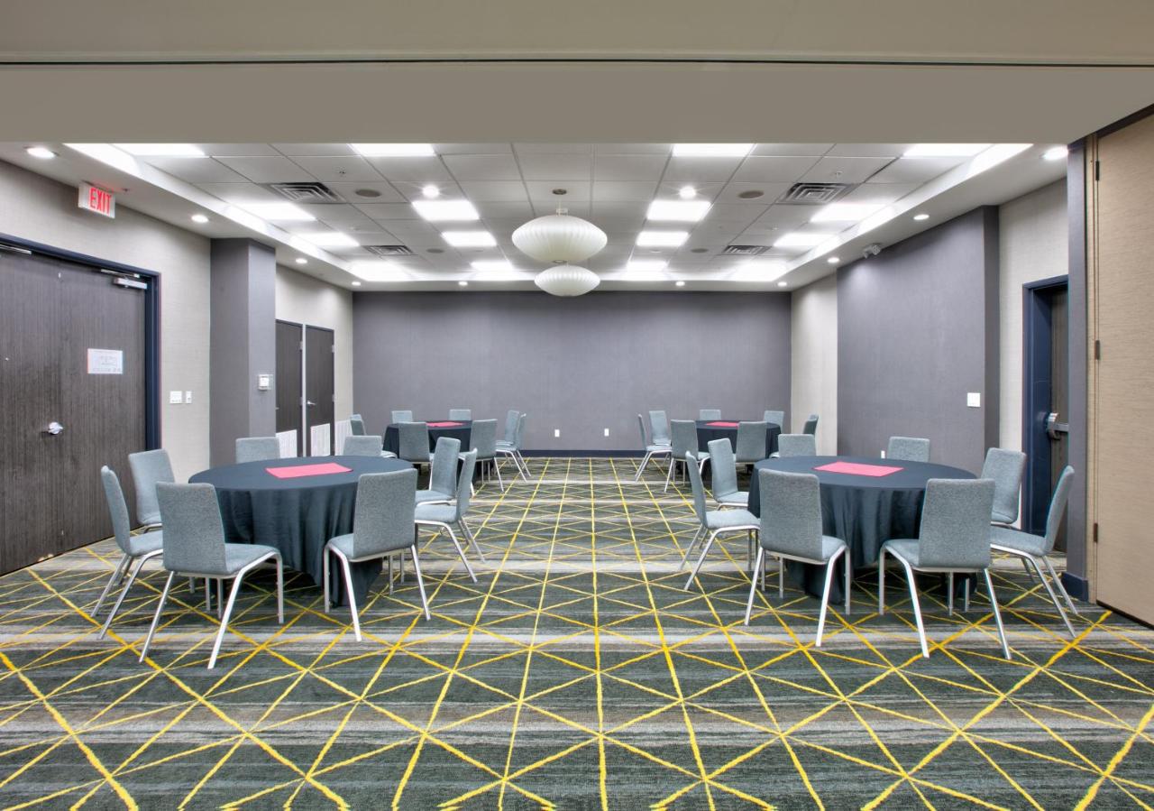| Holiday Inn Dallas - Fort Worth Airport South, an IHG Hotel
