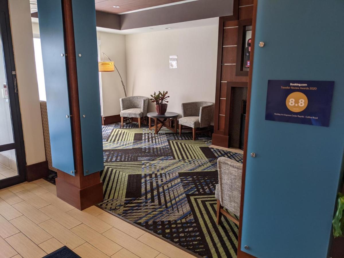 | Holiday Inn Express Cedar Rapids - Collins Road, an IHG Hotel