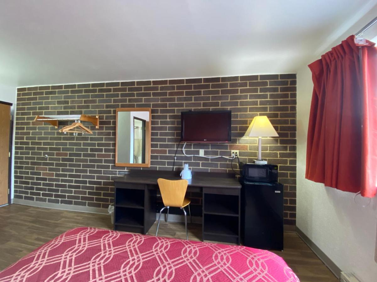 | Reliance Inn