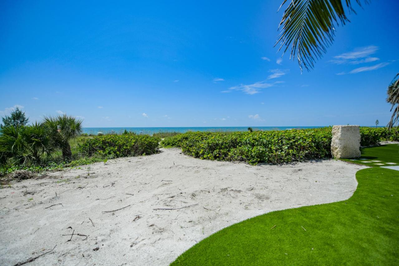 | Casey Key Resorts - Beachfront