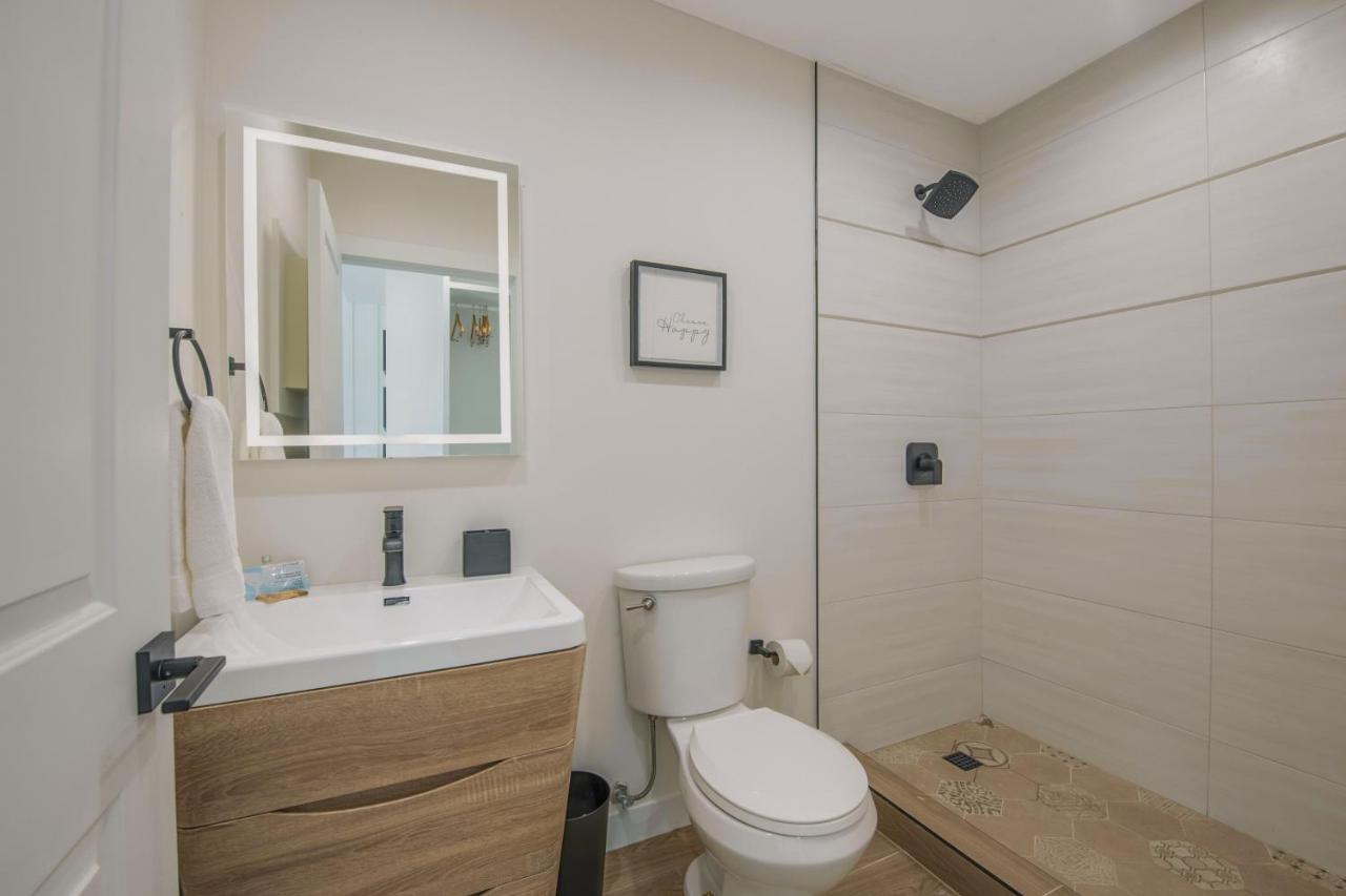 | Casey Key Resorts - Beachfront