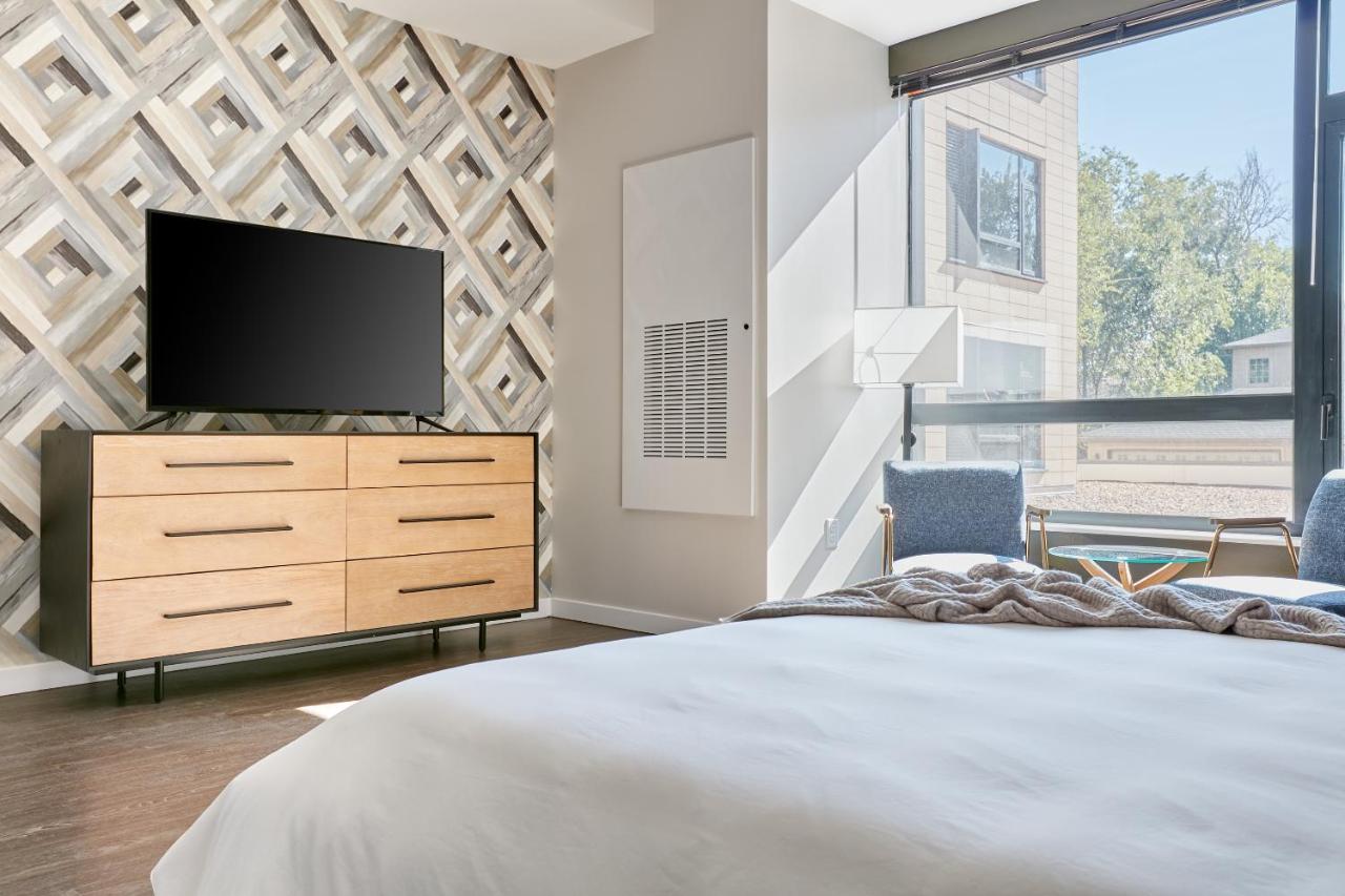 Deluxe Studio at Sonder at University Park