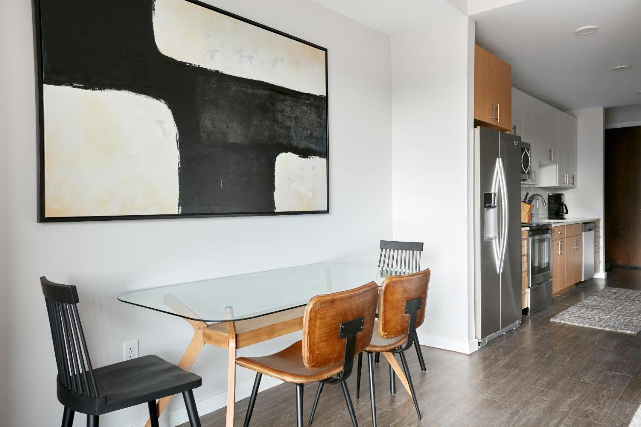 Suite with Balcony at Sonder at University Park