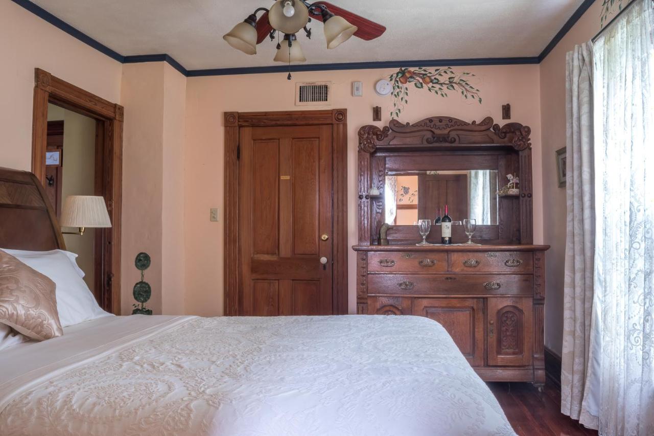 | The Ann Stevens House