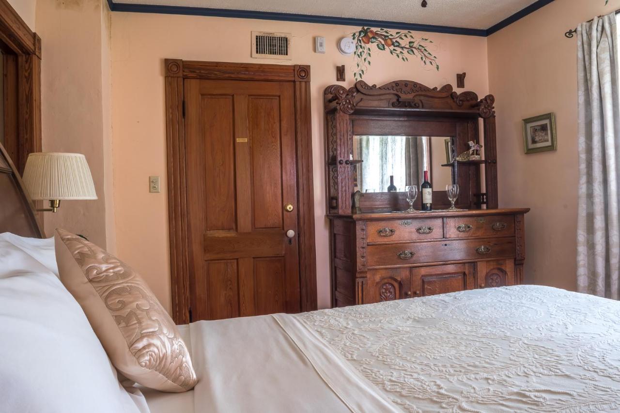 | The Ann Stevens House