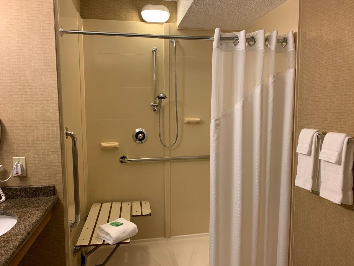 King Room - Disability Access Roll in Shower/Non-Smoking at Holiday Inn Johnstown Downtown by IHG