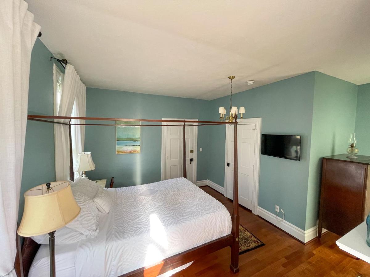  | Meadows Inn