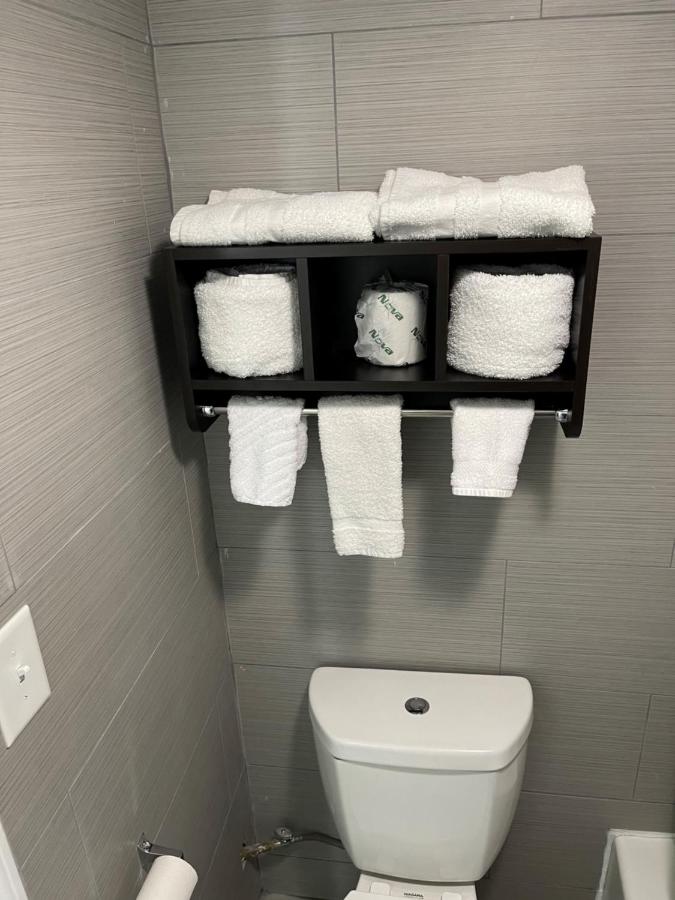  | Days Inn by Wyndham Calhoun GA I-75 and US-41