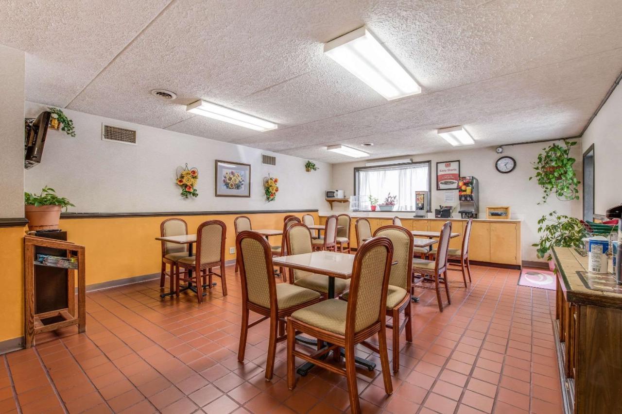  | Econo Lodge Eden