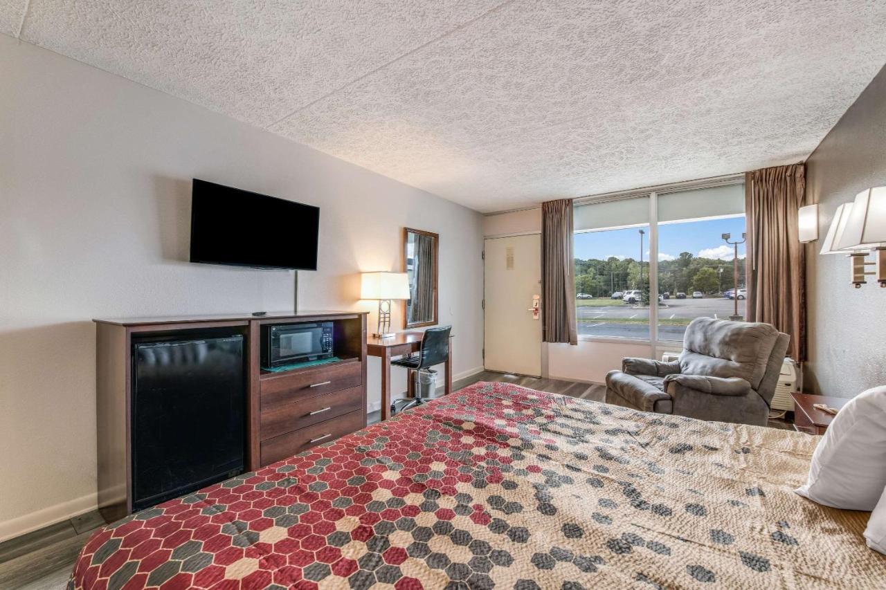 | Econo Lodge Eden