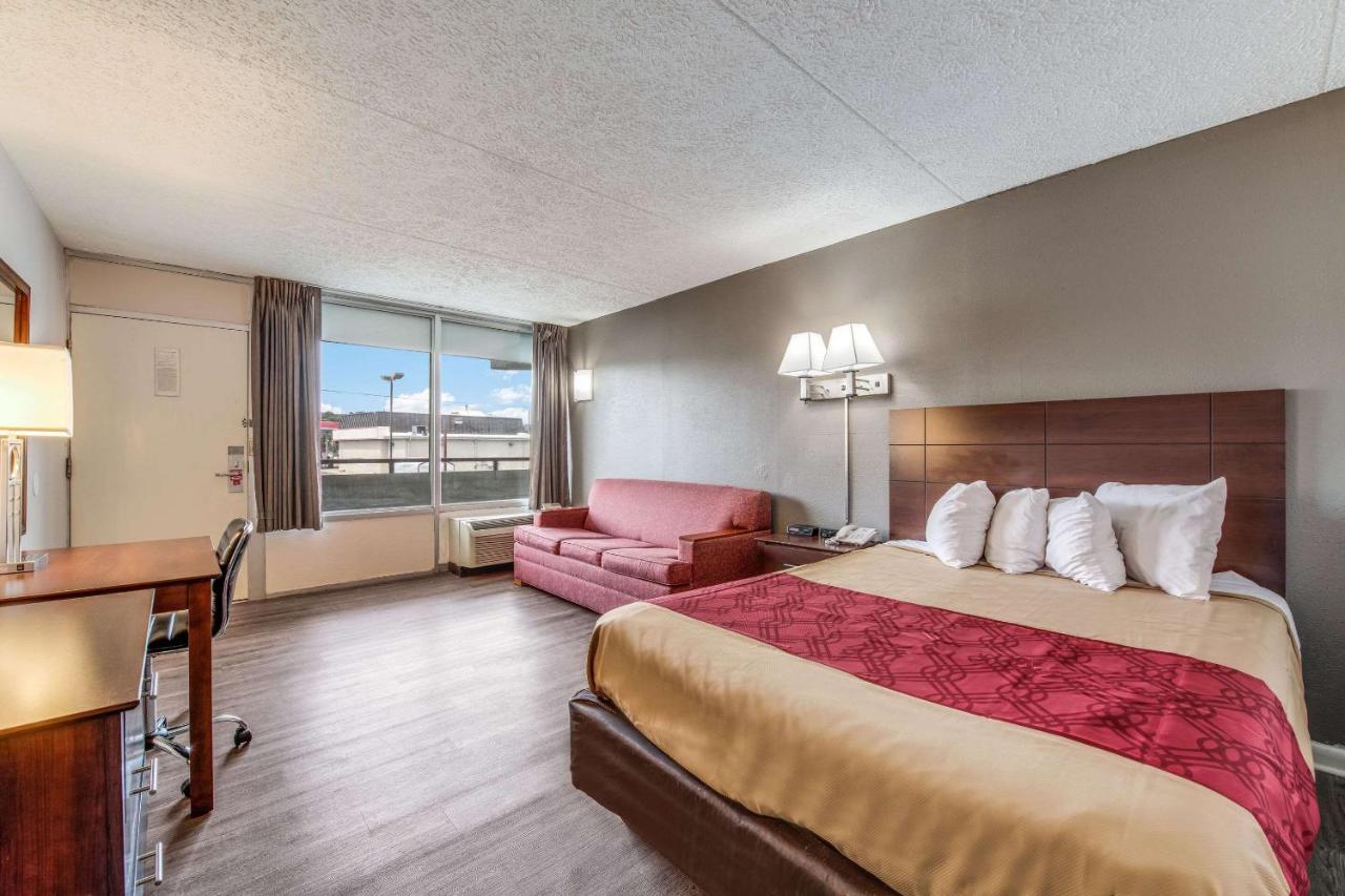 | Econo Lodge Eden