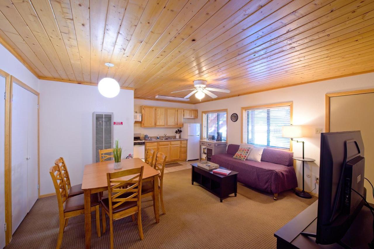  | Sitzmark Sports Lodge
