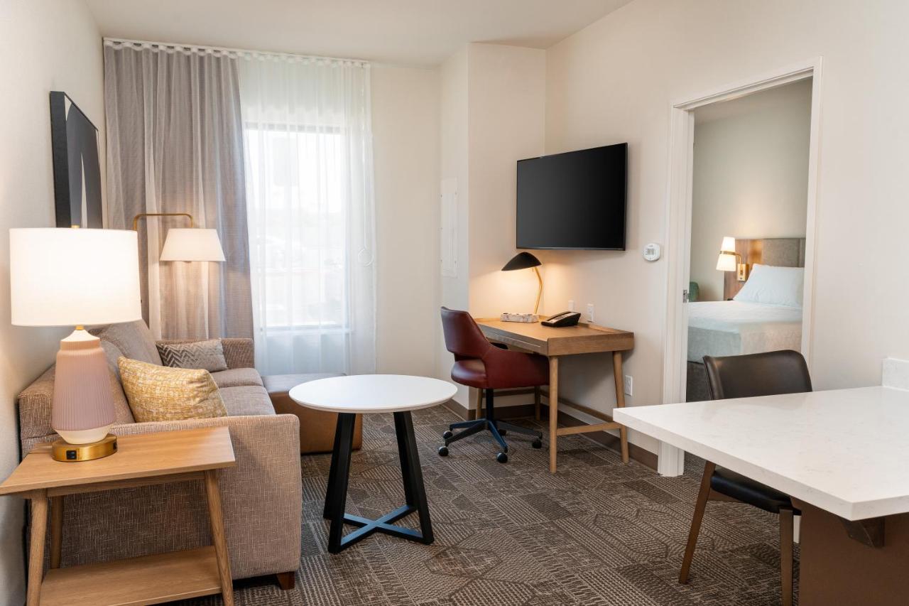Two-Bedroom Suite - Hearing Accessible at Staybridge Suites Temecula Wine Country by IHG