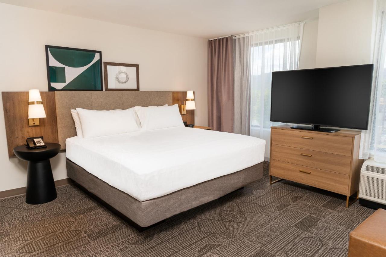 King Studio Suite - Hearing Accessible/Non-Smoking at Staybridge Suites Temecula Wine Country by IHG