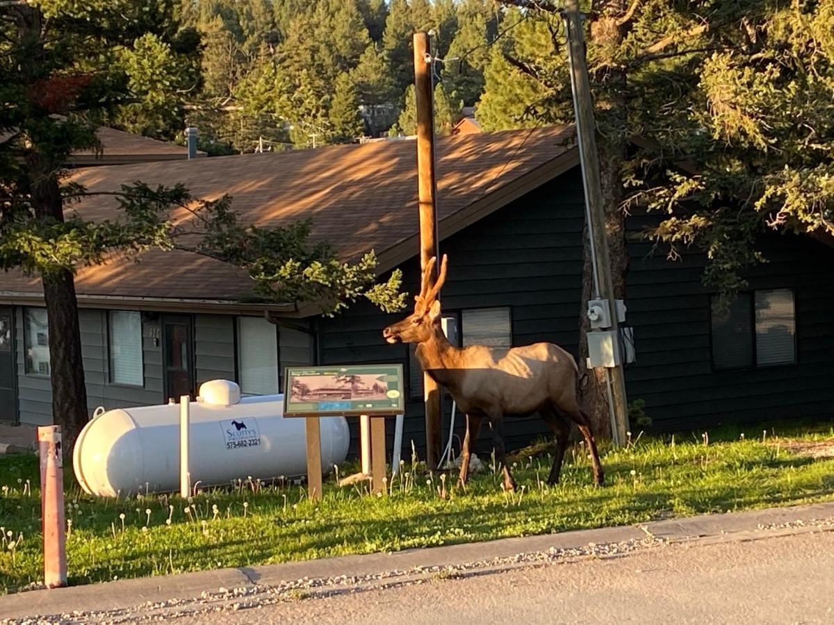 | The Summit Inn