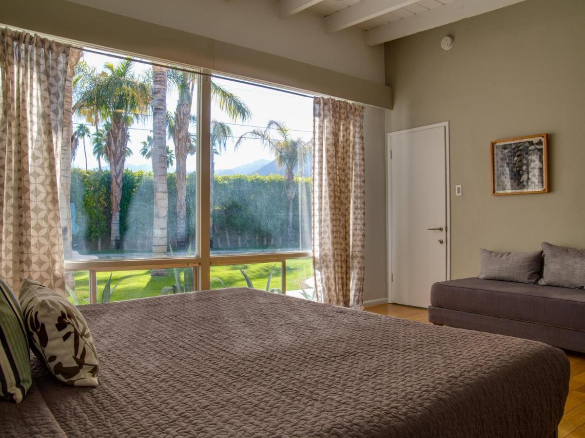 | Villa Turner Deer Camp