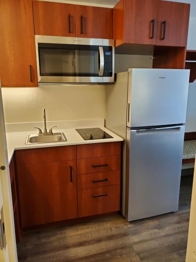 | Suburban Studios Middlesboro