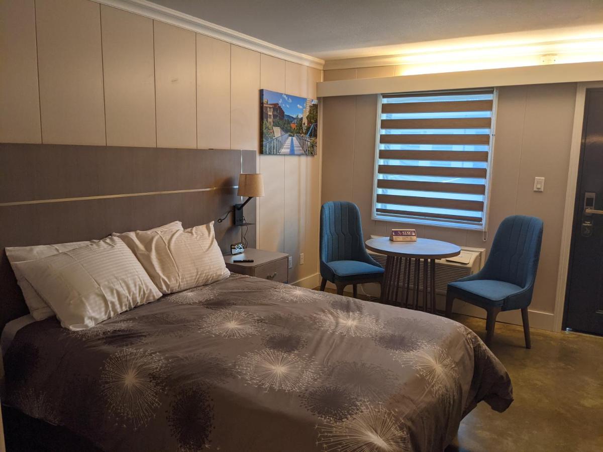 Standard Double Room at Stay Express Inn Chattanooga
