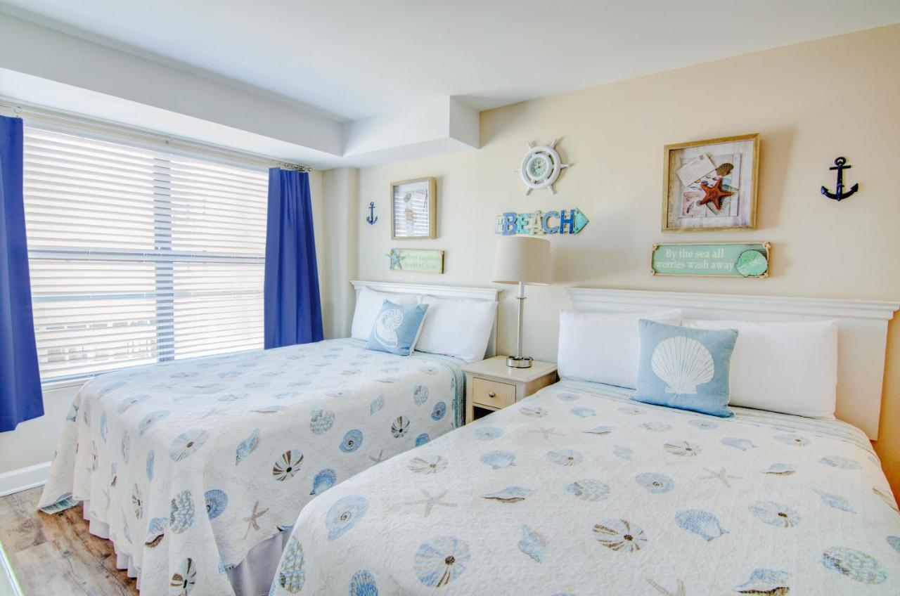 One-Bedroom Suite at Forest Dunes Resort