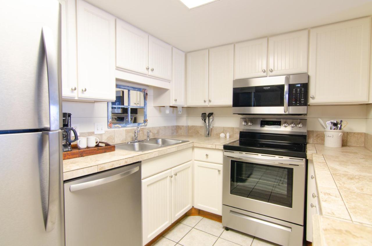 One-Bedroom Suite at Forest Dunes Resort