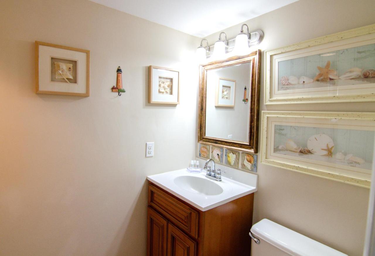 One-Bedroom Suite at Forest Dunes Resort